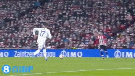 CBA再出顶级锋线球员！场均17分6板，完胜张镇麟和曾凡博